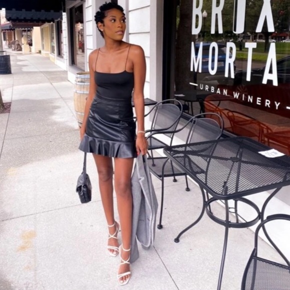 Black Slim Bodysuit Cami Straps  Thick, Double-Layered Stretchy - Picture 10 of 11